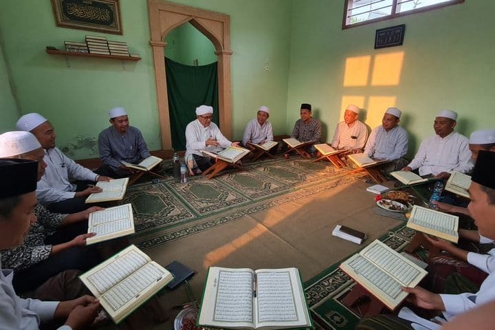 Catatan dari Halaqah Bulanan: Antara Khidmah dan Kelelahan