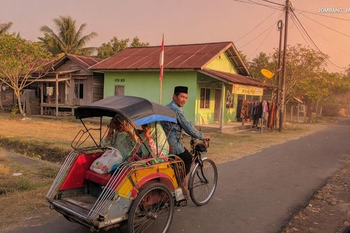Kisah Mbah Yai dan Tukang Becak yang Mengantarnya Pulang